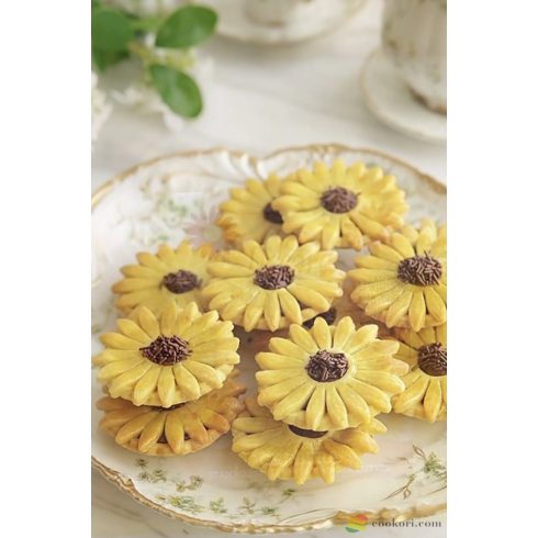 Decora Gerbera rugós kiszúró 8,5cm