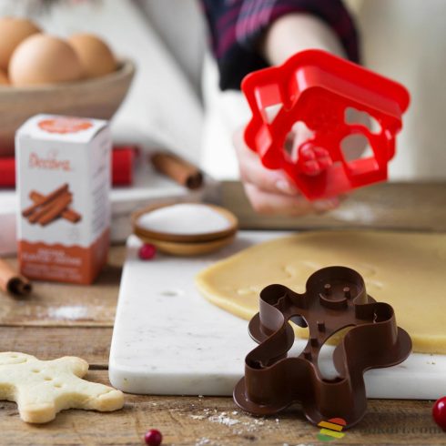 Decora Gingerbread man and house cookie cutter set of 2 pcs