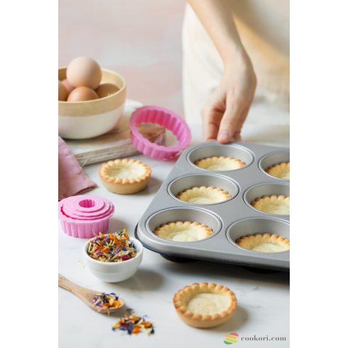 Decora Set 6 round scalloped cookie cutters