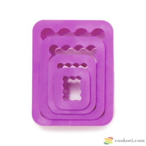 Decora Set of 4 scalloped rectangular cookie cutter