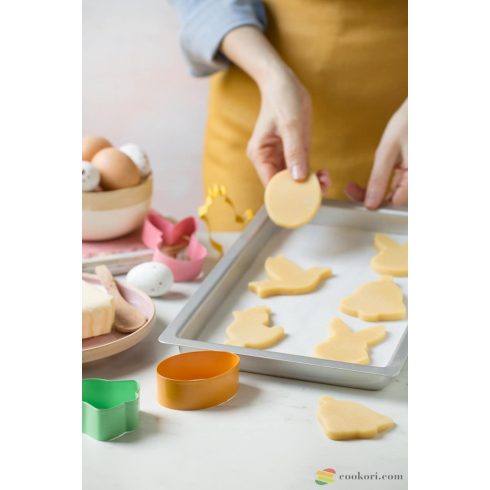 Decora Easter mixed colours cookie cutters set of 5
