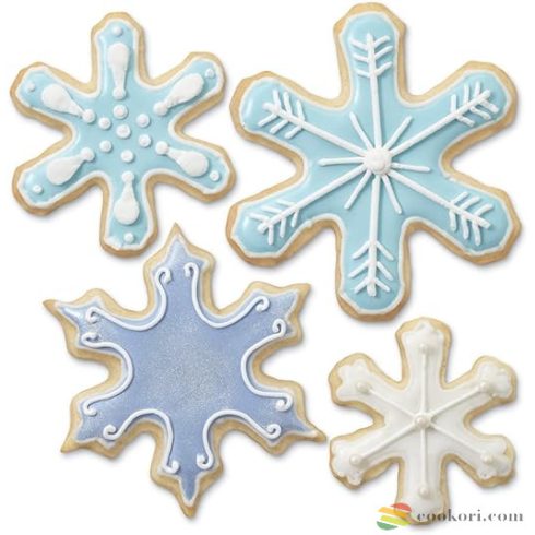 Wilton Colored snowflake cookie cutter set, 7pcs