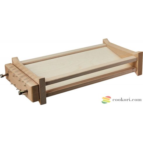 Eppicotispai "Chitarra" tésztavágó spagetti és fetuccine készítéshez + 32cm-es nyújtó