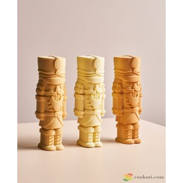   Silikomart Diótörő "Nutcraker Buche 1000" szilikon forma 25,3x9x7,5 cm