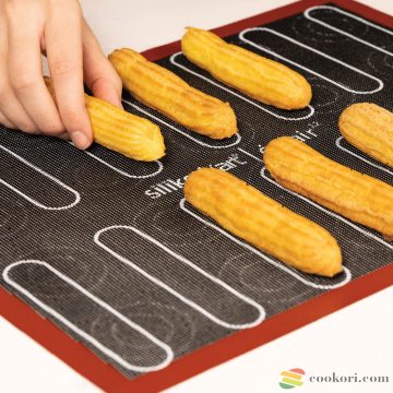 Silikomart Air mat Eclair & Choux silicone mat