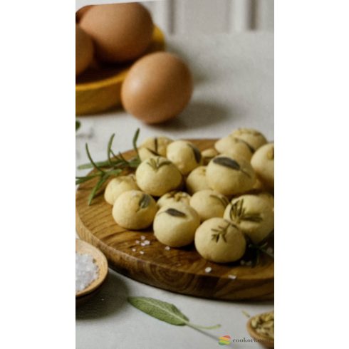 Decora Félgömb forma (3x1,5cm), 28db-os