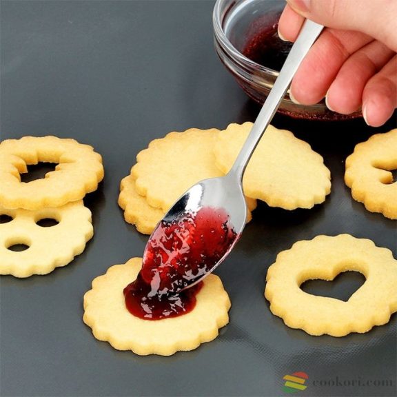 Birkmann kétoldalas szív mintás linzer kiszúró forma, 5 cm