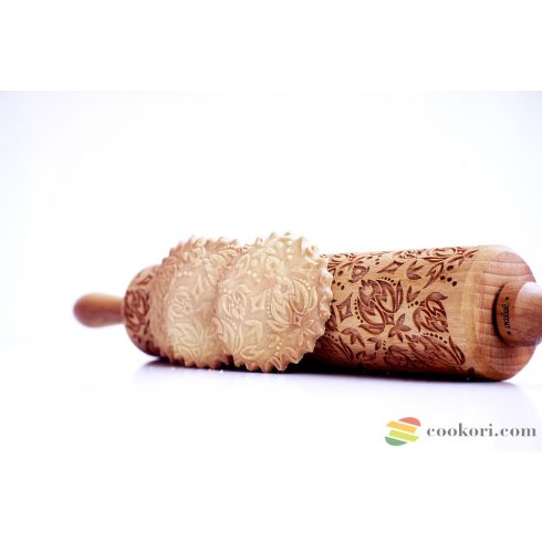 Valek Tulipán mintás nyújtófa, 45cm, recepttel