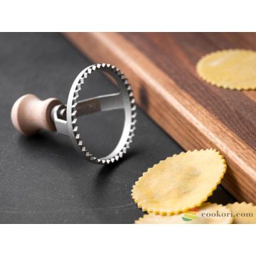 Eppicotispai Ravioli, derelye kiszúró kerek, 8cm