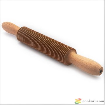 Beechwood spaghetti cutter rolling pin