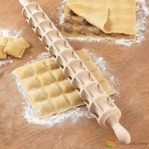 Eppicotispai Beechwood ravioli rolling pin, 50cm