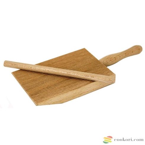 Eppicotispai Cavatelli, gnocchi/garganelli  bordázó pödrőfával