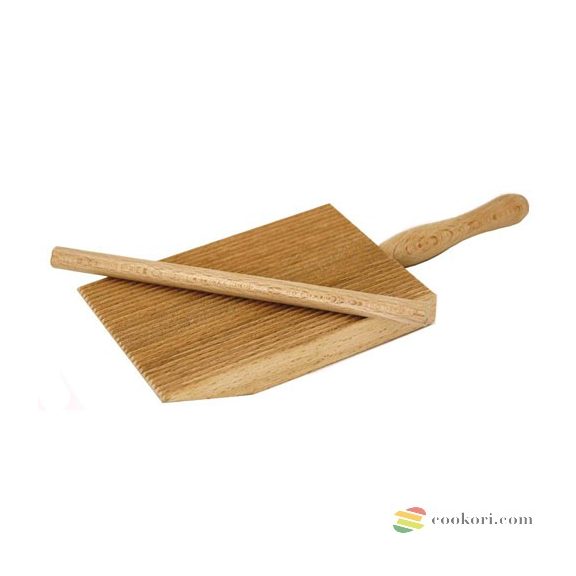 Eppicotispai Cavatelli, gnocchi/garganelli bordázó pödrőfával Eppicotispai Cavatelli, gnocchi/garganelli bordázó pödrőfával