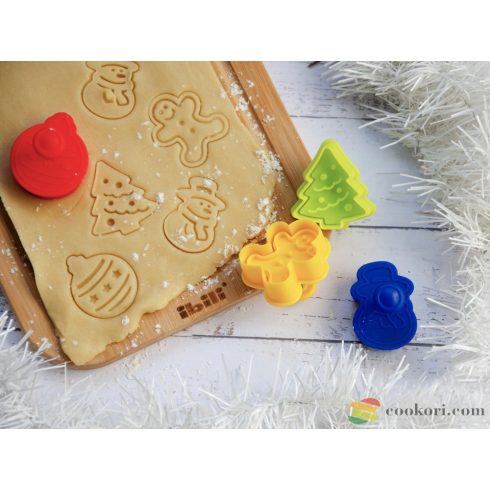 Ibili Cookie cutters with ejector christmas