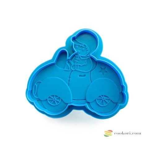 Ibili cookie cutter with ejector Boy pilot