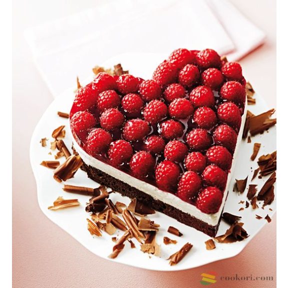Ibili Szív alakú csatos tortaforma, 22 cm 