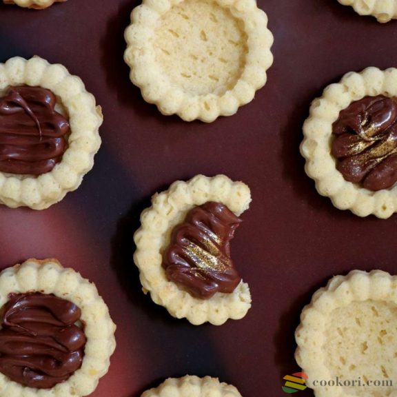 Scrapcooking Szilikon Tartelette/keksz sütőforma, 11db-os