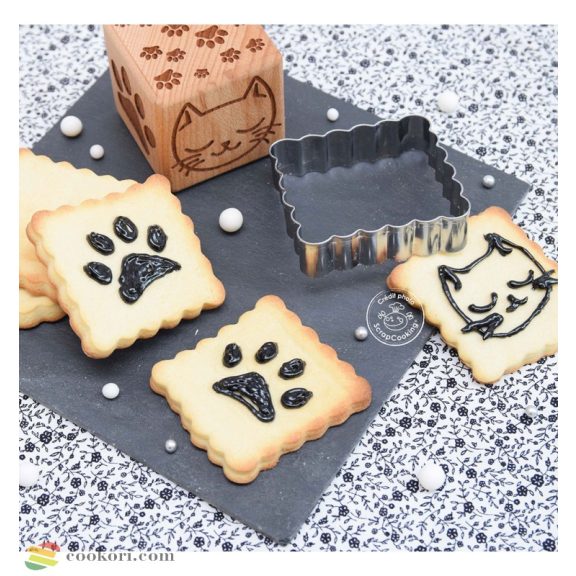 ScrapCooking Fa cicás keksz pecsét + kiszúró