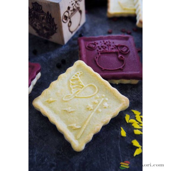 Scrapcooking  Fa "Varázsló" keksz pecsét+kiszúró
