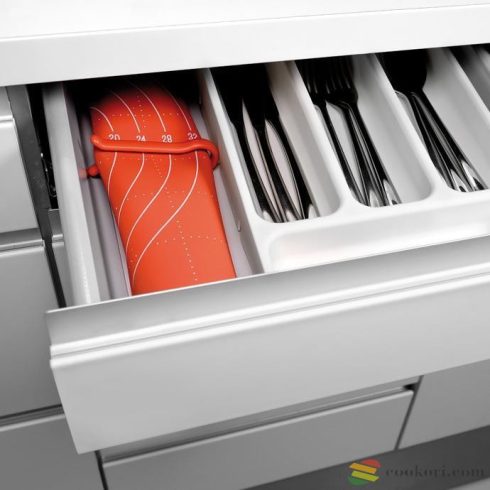 Tescoma Pastry board with clip