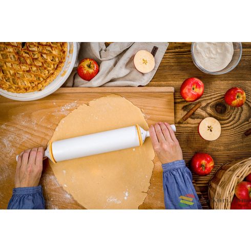 Adjustable rolling pin