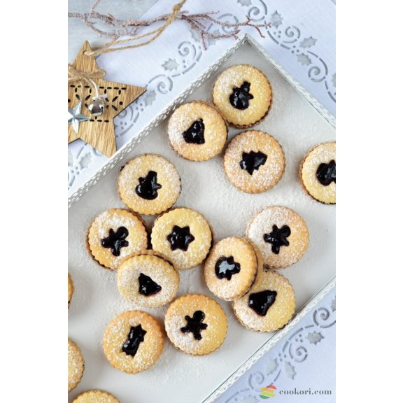 Tescoma Karácsonyi linzer kiszúró készlet, 8 db-os