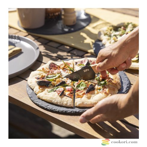Ziipa pizza knife with roulette