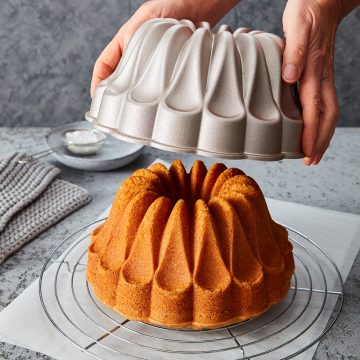 Kuglóf, panettone, briós, pandoro, stollen formák